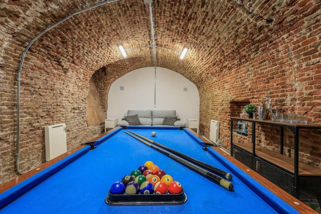 Апартаменти Unique Flat La Latina * Billiard & Darts Мадрид Екстер'єр фото